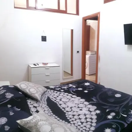 Sweet Holiday home Bari